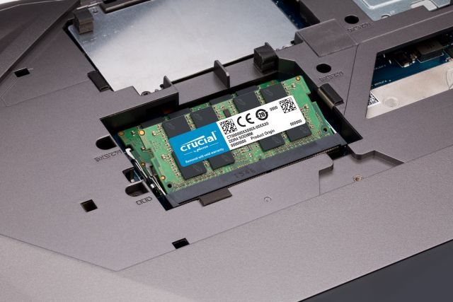 Crucial 32GB Kit (2 x 16GB) DDR4-2400 SODIMM | CT2K16G4SFD824A